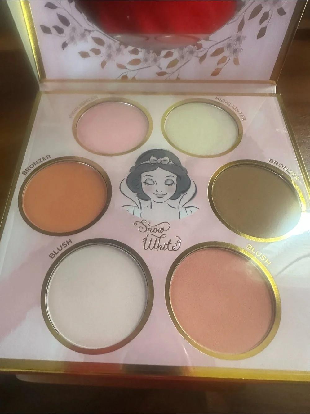 Disney Princess Snow White Complexion Palette
